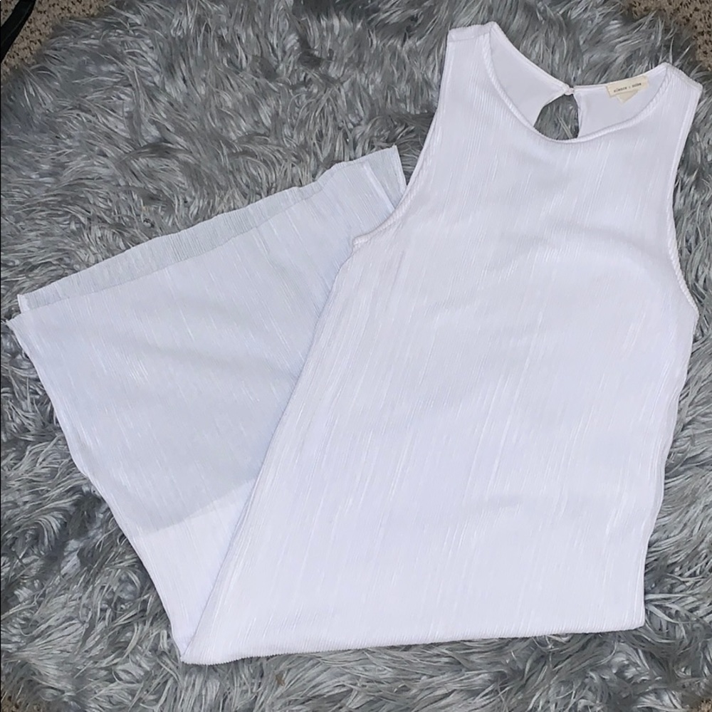 Silence + Noise by Urban Outfitters